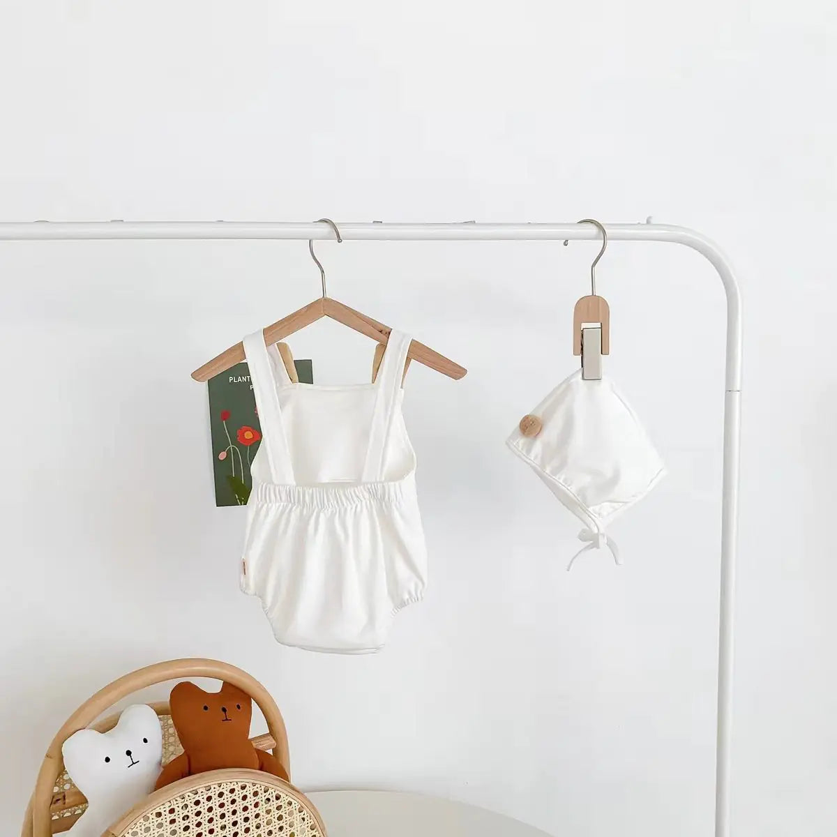 Chic Cartoon Bear Baby Romper