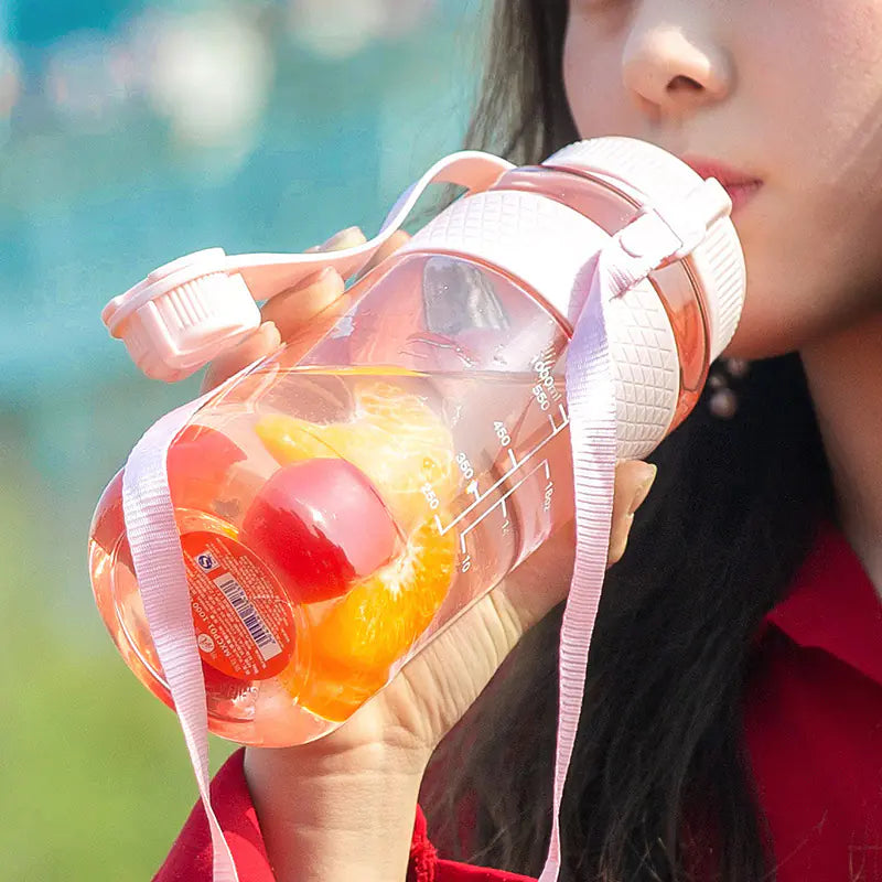 High-Capacity Leakproof Sports Bottle