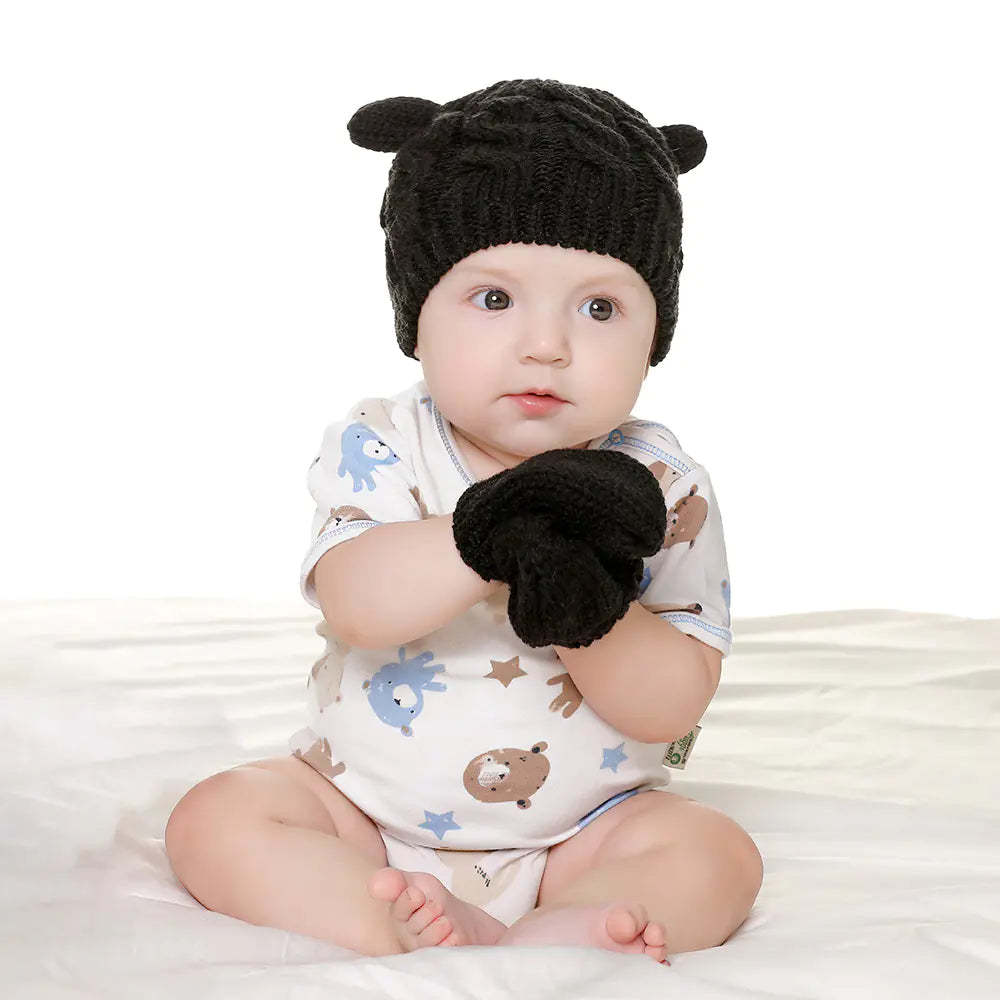 2-Pack Adorable Knitted Hat and Mittens Set for Babies